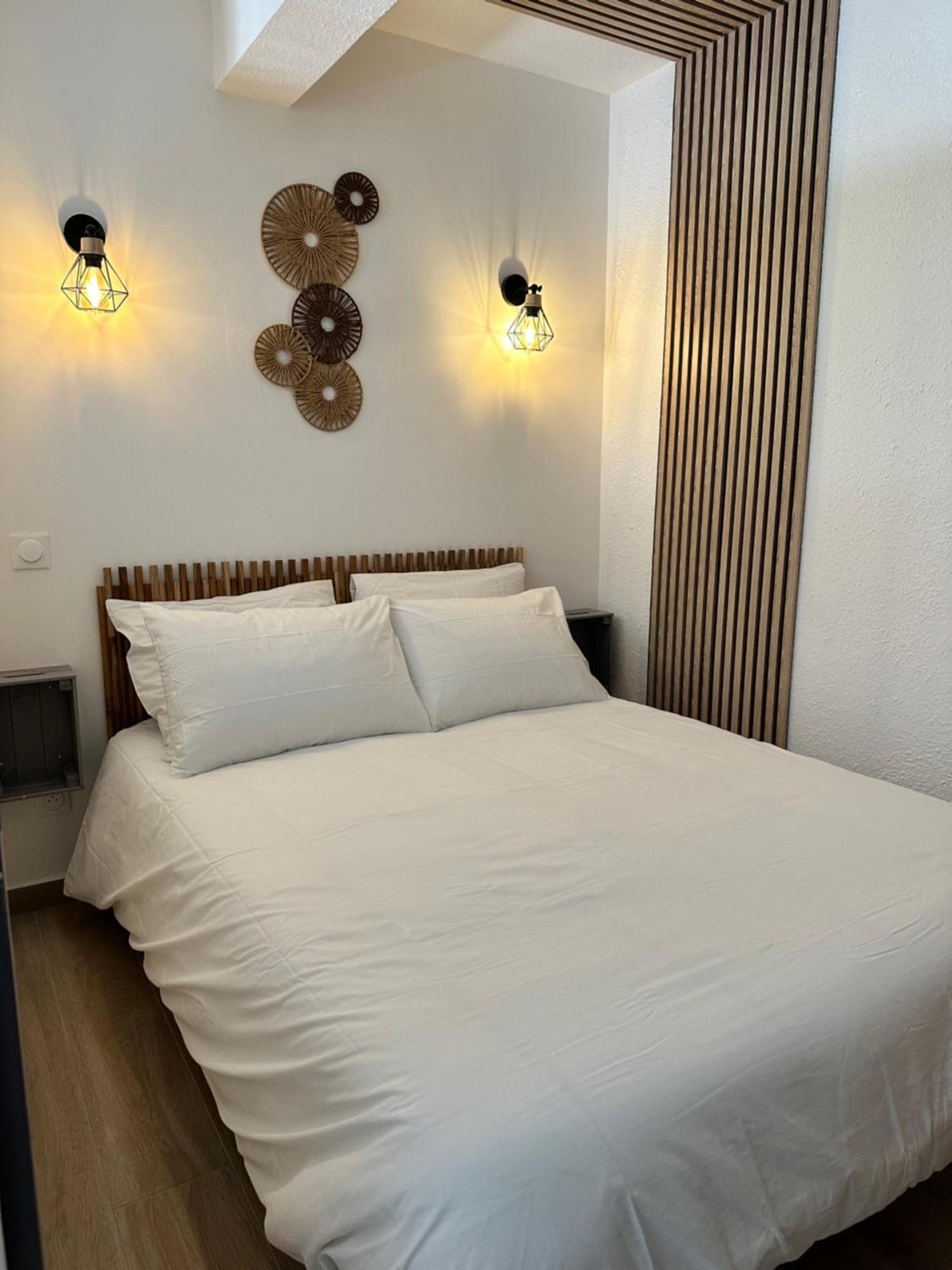 Appartement Climatise Avec Chambre Et Parking Privatif Locations Vld Camargue Сент-Мари-де-ла-Мер Экстерьер фото