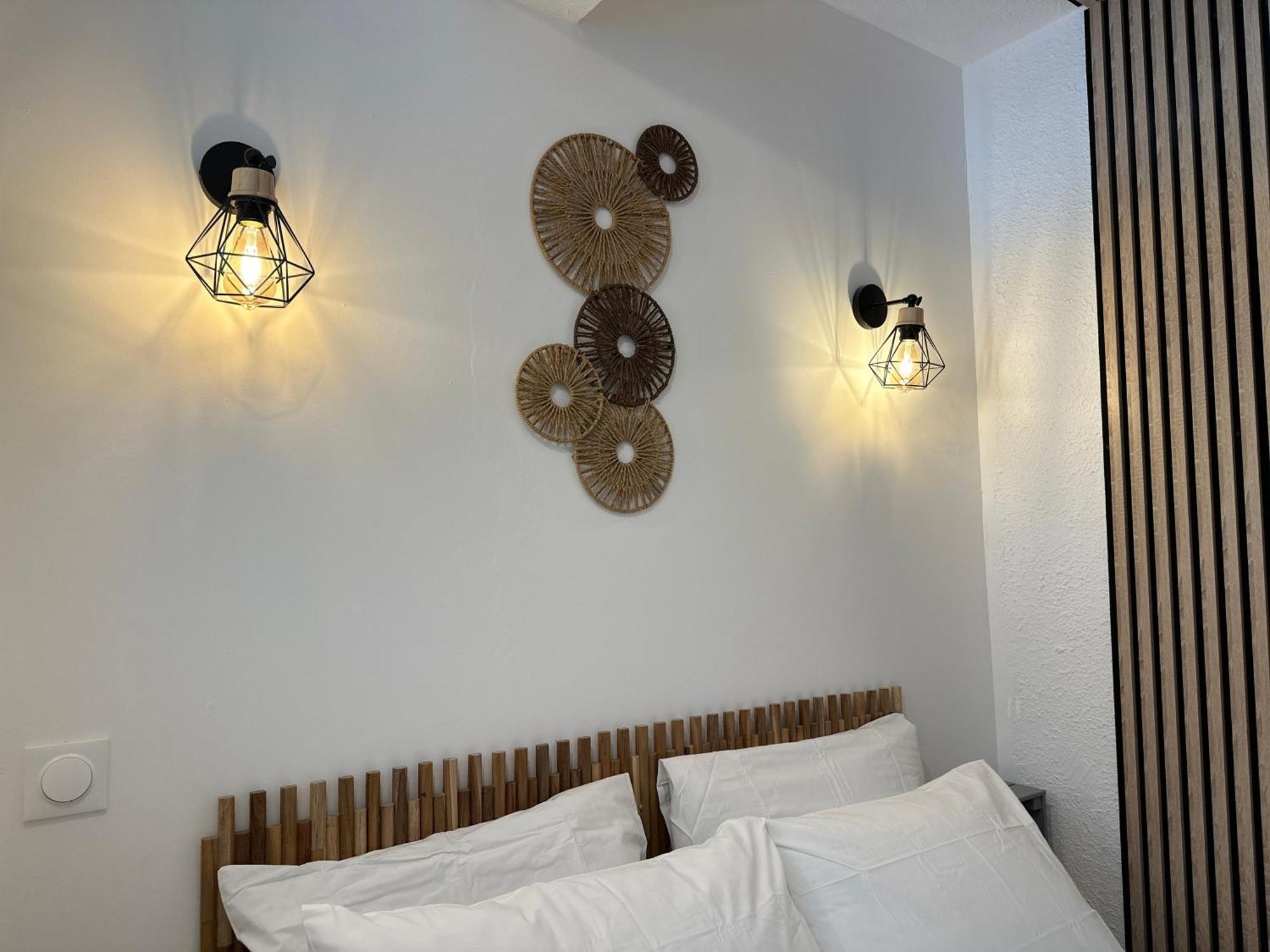 Appartement Climatise Avec Chambre Et Parking Privatif Locations Vld Camargue Сент-Мари-де-ла-Мер Экстерьер фото